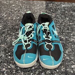 Nike Black and Teal Men's Sneakers